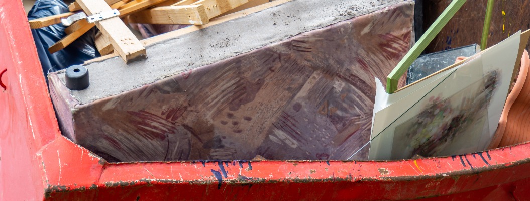 Container mit Haushaltsauflösung Sperrmüll